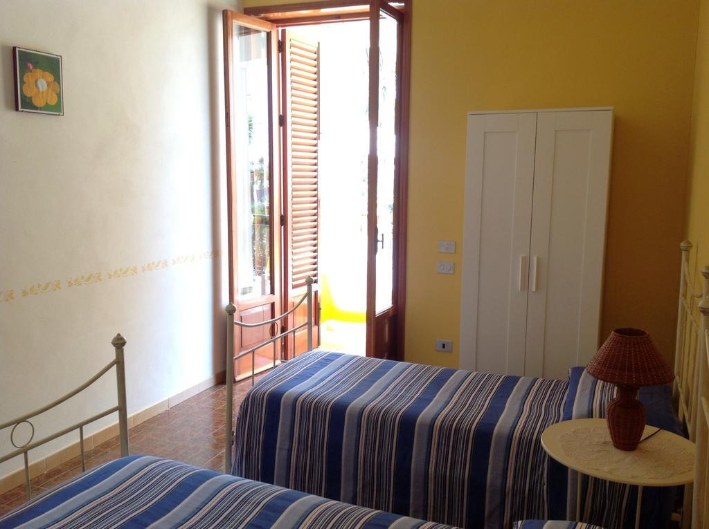 Holiday Home Mediterraneo Μαρσάλα Δωμάτιο φωτογραφία